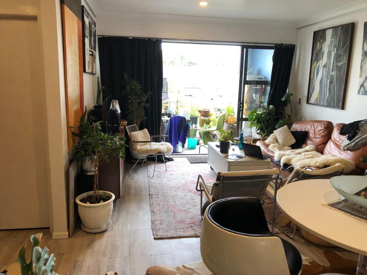 Cool Apartment, Central To Everything, Share With 2X Bulldogs 奥克兰 外观 照片